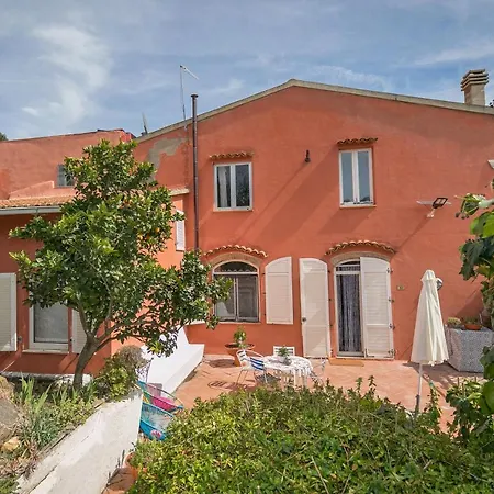 Casa Costanza Apartment Campiglia Marittima